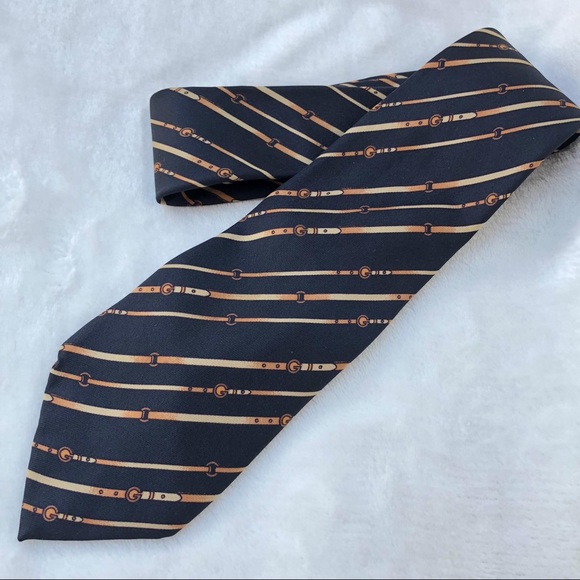 Auth. GUCCI Tie - Picture 6 of 9